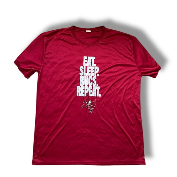 Tampa Bay Buccaneers Polyester Performance Style Athletic Shirt size XL - Picture 1 of 5